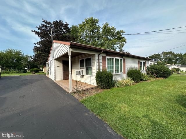 336 HORST AVE, Chambersburg, PA 17201