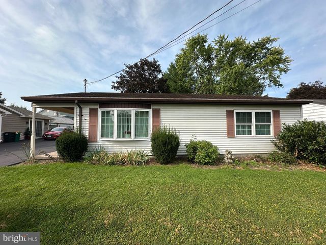 336 HORST AVE, Chambersburg, PA 17201