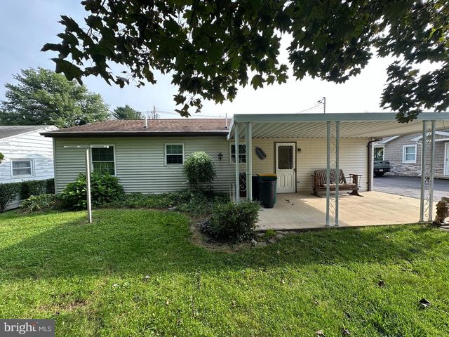 336 HORST AVE, Chambersburg, PA 17201