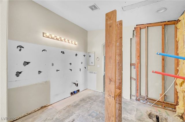 5329 Little Fawn Court, Las Vegas, NV 89130