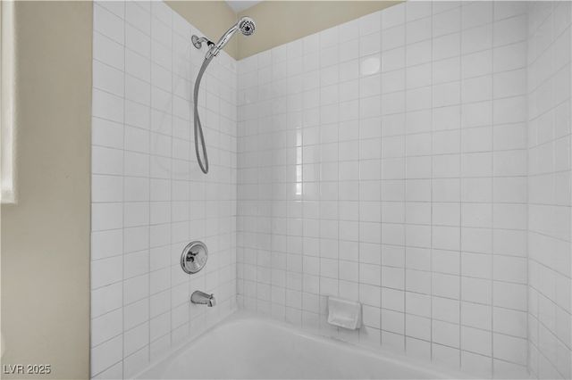 5329 Little Fawn Court, Las Vegas, NV 89130