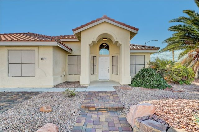 5329 Little Fawn Court, Las Vegas, NV 89130