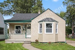 7215 Wood, Center Line, MI 48015