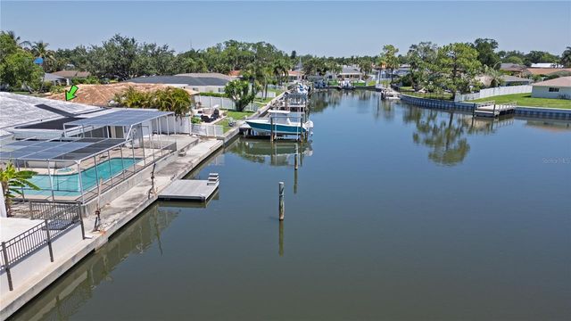 1880 TANGLEWOOD DRIVE NE, St Petersburg, FL 33702