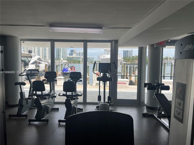 900 Bay Dr 311, Miami Beach, FL 33141