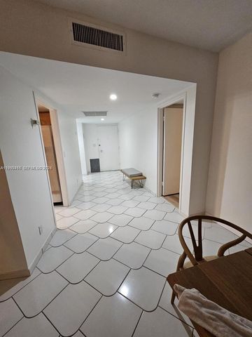 900 Bay Dr 311, Miami Beach, FL 33141