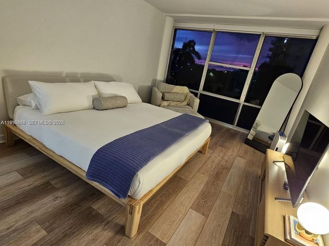 900 Bay Dr 311, Miami Beach, FL 33141