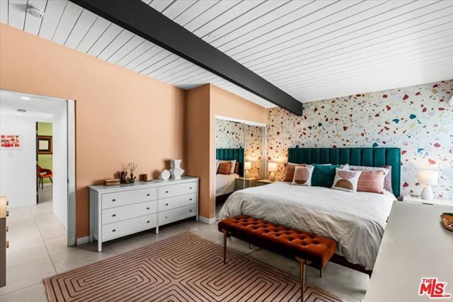 450 E Laurel Circle, Palm Springs, CA 92262