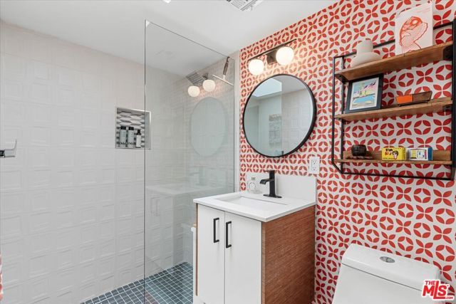 450 E Laurel Circle, Palm Springs, CA 92262