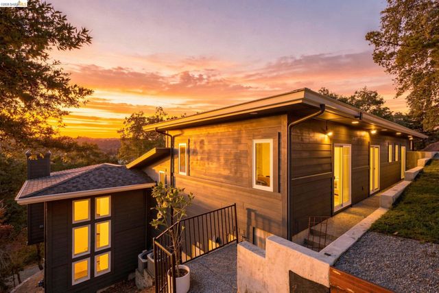 857A Mountain View Drive, Lafayette, CA 94549