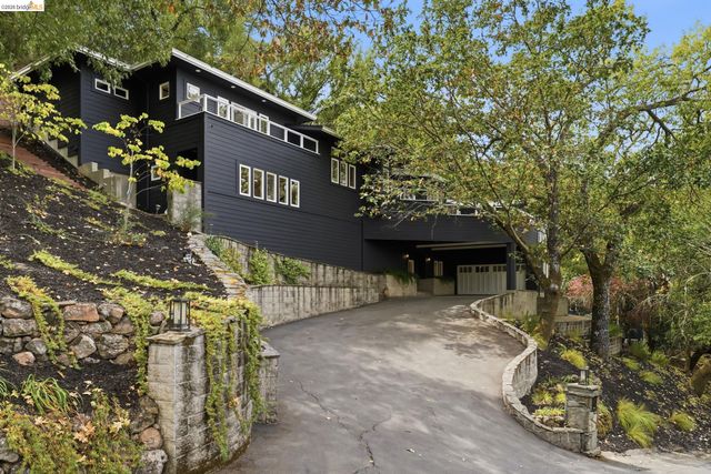 857A Mountain View Drive, Lafayette, CA 94549