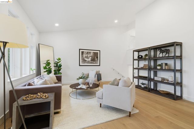 857A Mountain View Drive, Lafayette, CA 94549