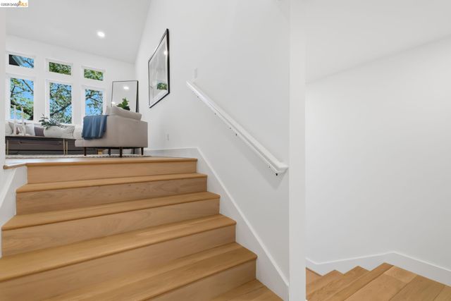 857A Mountain View Drive, Lafayette, CA 94549