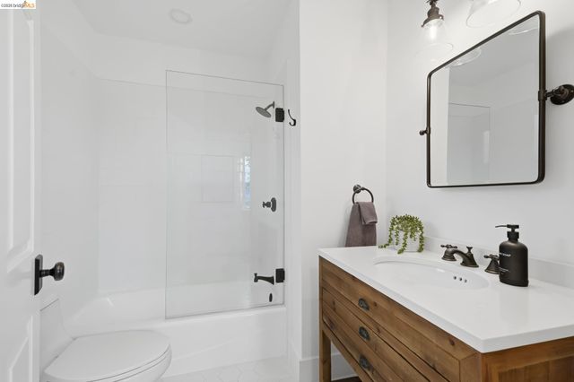 857A Mountain View Drive, Lafayette, CA 94549
