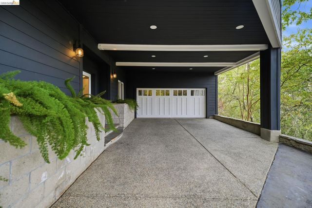 857A Mountain View Drive, Lafayette, CA 94549