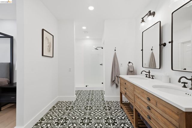 857A Mountain View Drive, Lafayette, CA 94549
