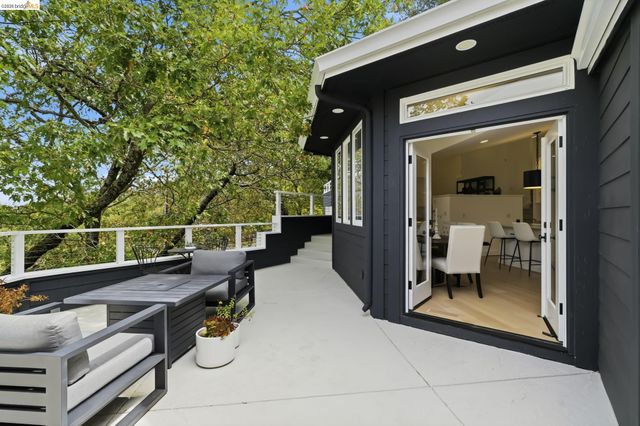 857A Mountain View Drive, Lafayette, CA 94549