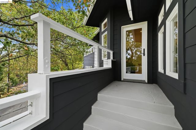 857A Mountain View Drive, Lafayette, CA 94549