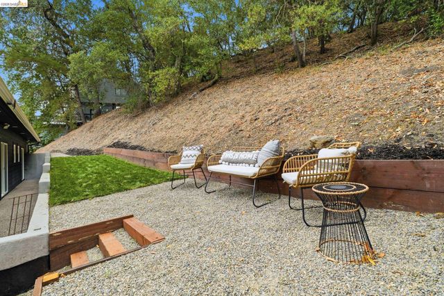 857A Mountain View Drive, Lafayette, CA 94549