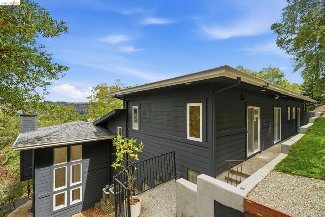 857A Mountain View Drive, Lafayette, CA 94549