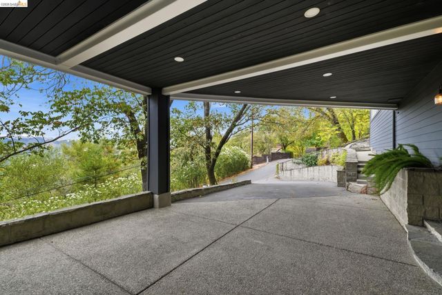 857A Mountain View Drive, Lafayette, CA 94549