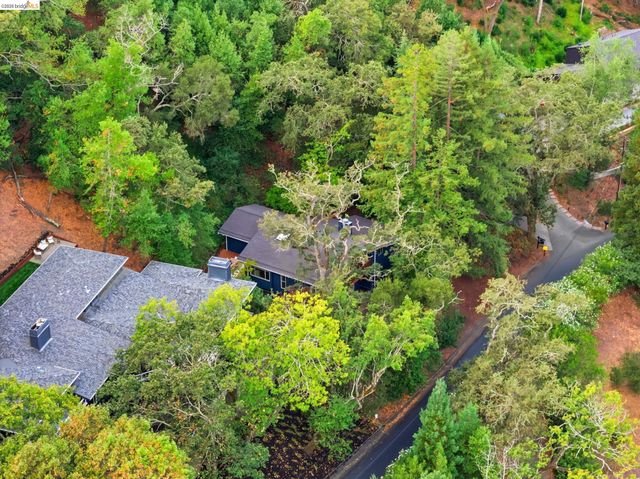 857A Mountain View Drive, Lafayette, CA 94549