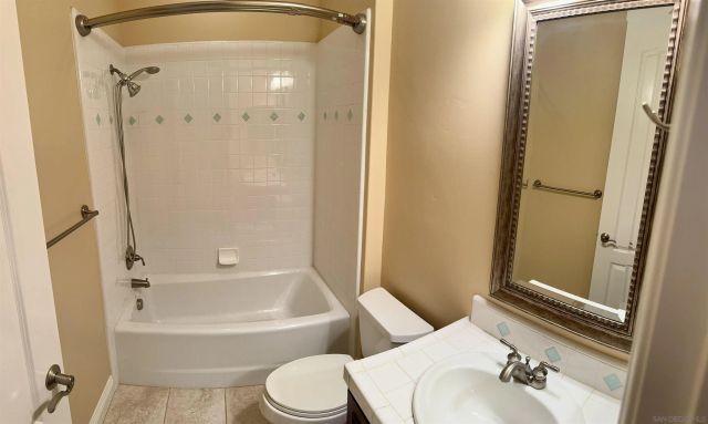 11549 Edgewood Pl, San Diego, CA 92131