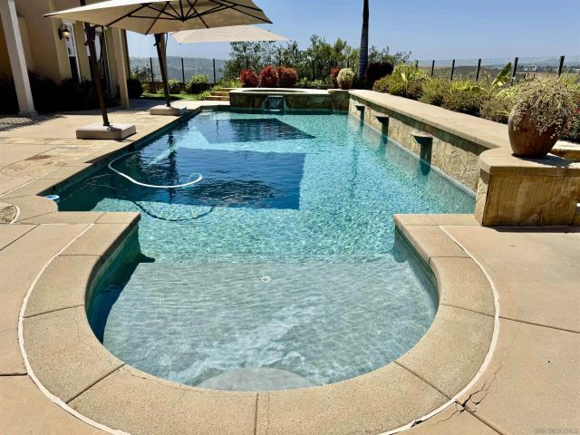 11549 Edgewood Pl, San Diego, CA 92131