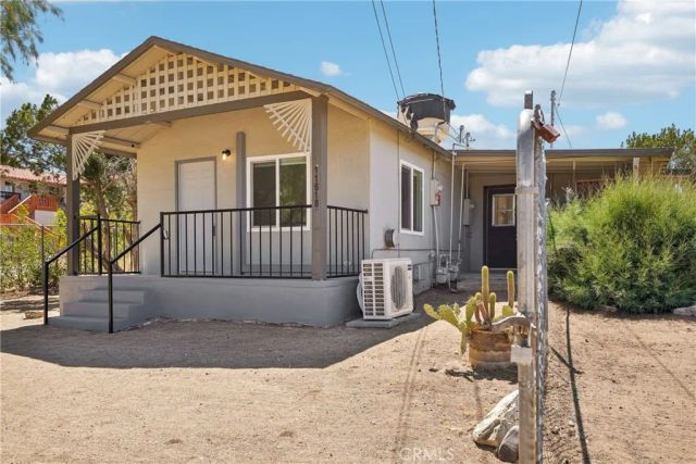 11618 Rosewood Avenue, Morongo Valley, CA 92256