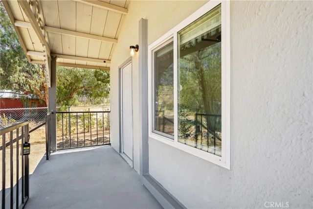 11618 Rosewood Avenue, Morongo Valley, CA 92256