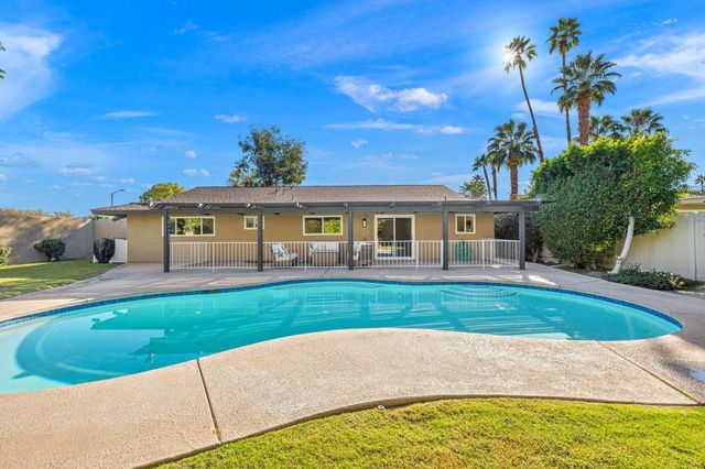 74370 Primrose Drive, Palm Desert, CA 92260