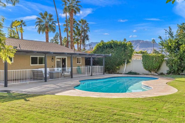 74370 Primrose Drive, Palm Desert, CA 92260