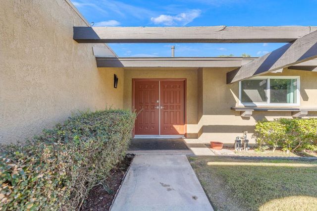 74370 Primrose Drive, Palm Desert, CA 92260