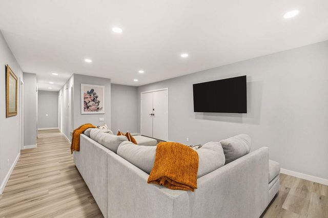 74370 Primrose Drive, Palm Desert, CA 92260