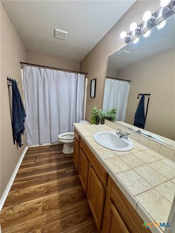 10 Westridge Place, Lampasas, TX 76550