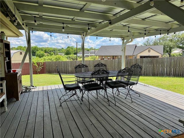 10 Westridge Place, Lampasas, TX 76550