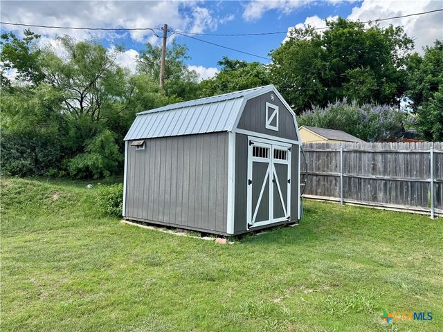 10 Westridge Place, Lampasas, TX 76550