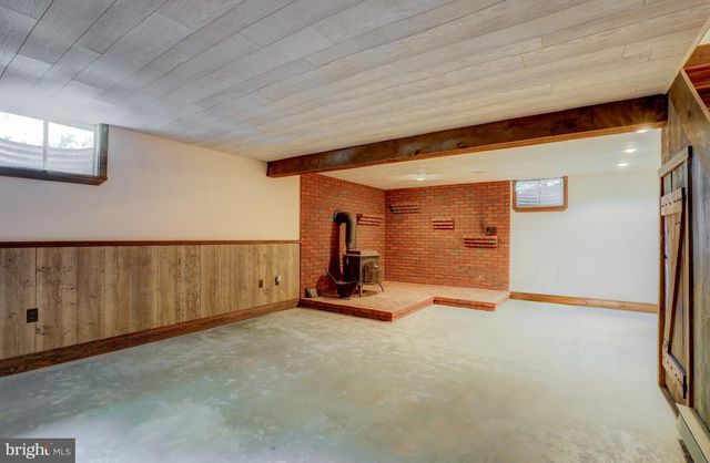 834 LAKEVIEW DR, Lancaster, PA 17601