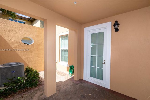 1510 SW 147th Ter, Pembroke Pines, FL 33027