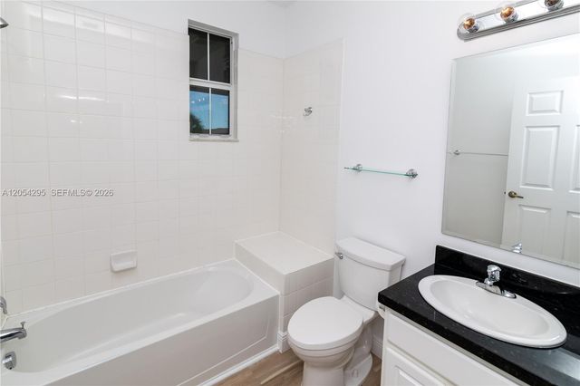 1510 SW 147th Ter, Pembroke Pines, FL 33027