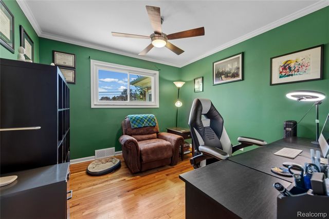 3822 Martin Road, Warren, MI 48092