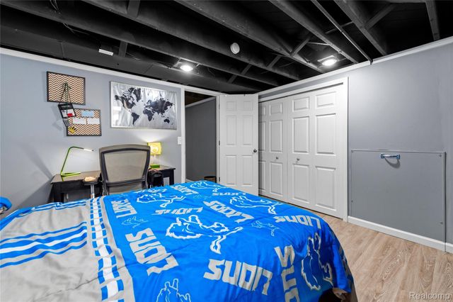 3822 Martin Road, Warren, MI 48092
