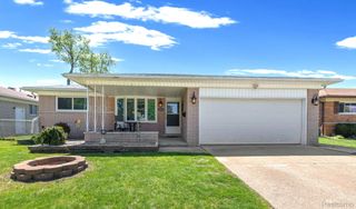 3822 Martin Road, Warren, MI 48092