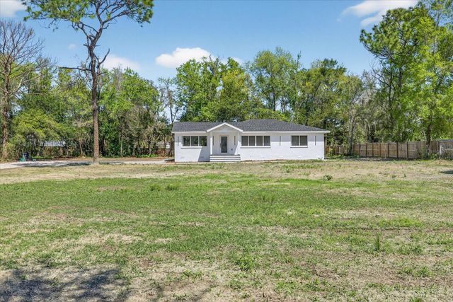 17607 ROCKLEDGE AVENUE, Spring Hill, FL 34610