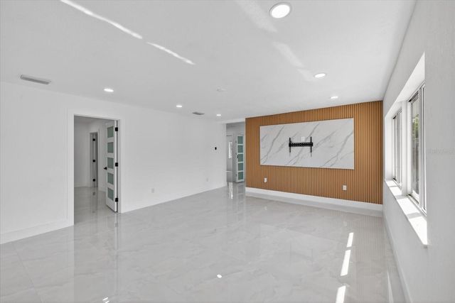 17607 ROCKLEDGE AVENUE, Spring Hill, FL 34610