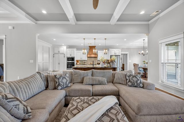 160 Talton Road, Kathleen, GA 31047