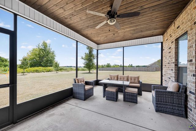 160 Talton Road, Kathleen, GA 31047