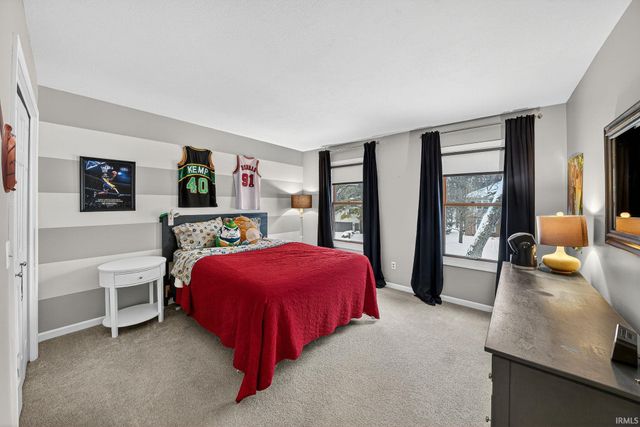 15640 Cedar Cove Court, Granger, IN 46530