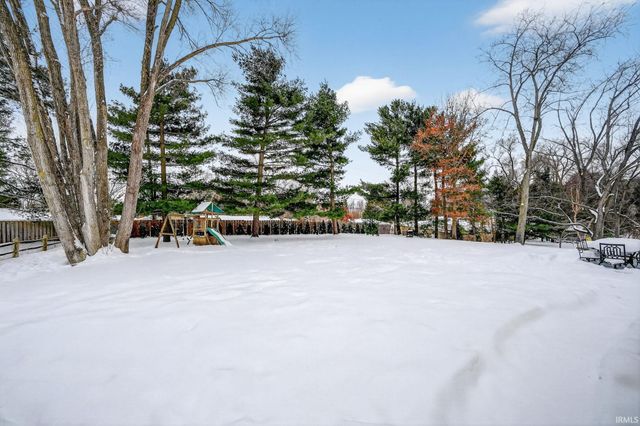 15640 Cedar Cove Court, Granger, IN 46530