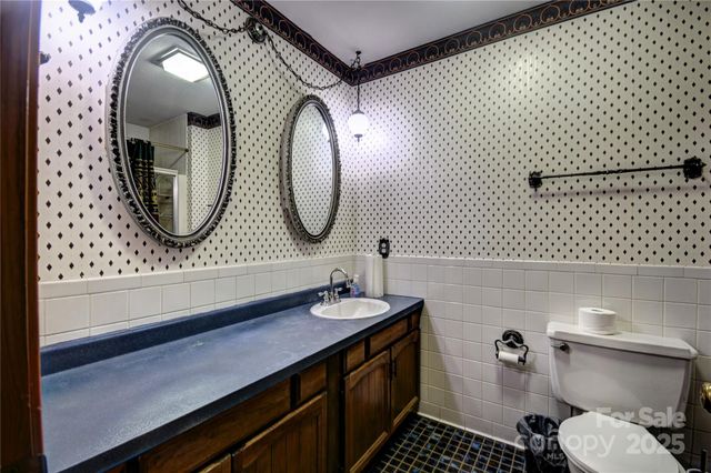 119 Pleasant Hill Circle, Waynesville, NC 28786